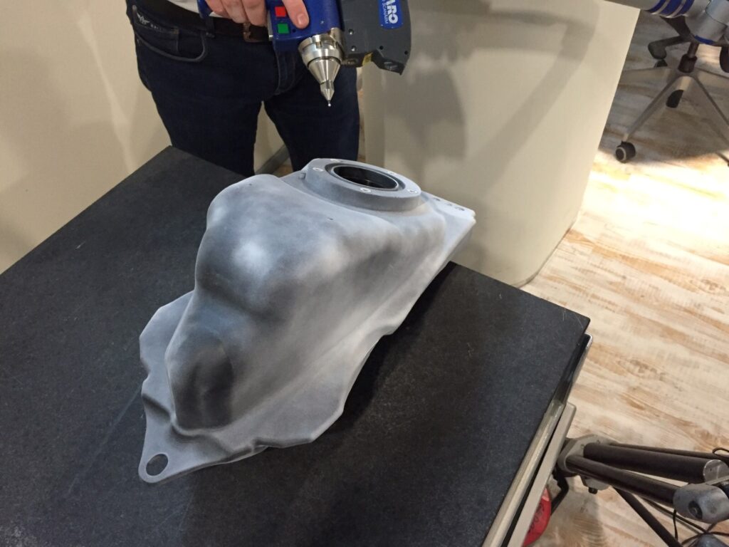 Benzinetank 004 Large