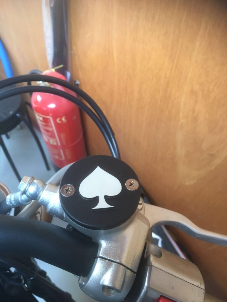 Custom motor 003 Large