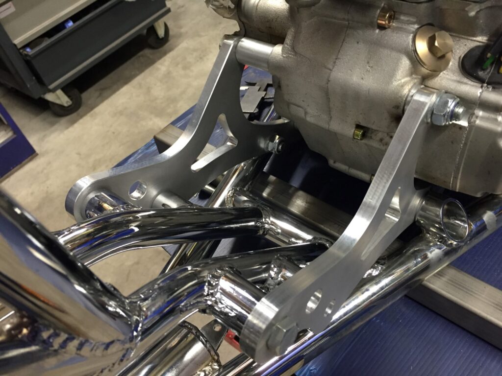 Motorsteun 006 Large