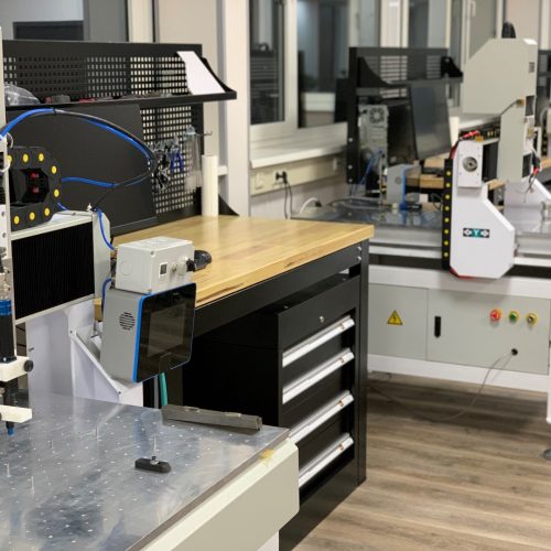 Hightech dispensing werkstations voor fijnmechanische assemblage in Twente – MWP Works
